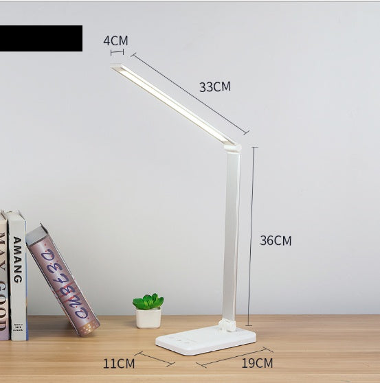 LumaDock – Lampa biurkowa LED z ładowaniem bezprzewodowym