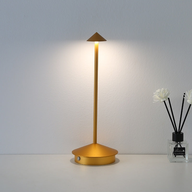 Luma Bar – Bezprzewodowa Lampa Stołowa LED z Regulacją Jasności