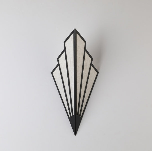 Nordlys Frame – Elegancka Lampa Ścienna z Lnu i Metalu