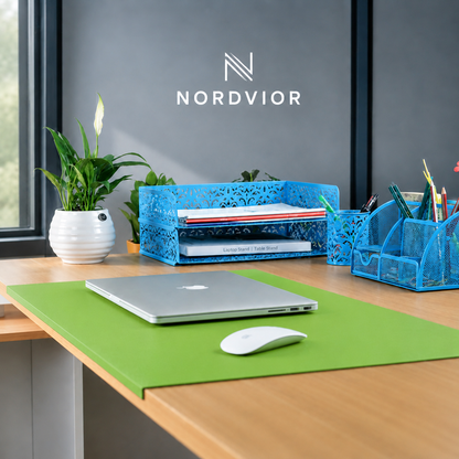 Multi-coloured desk mat – a stylish workspace