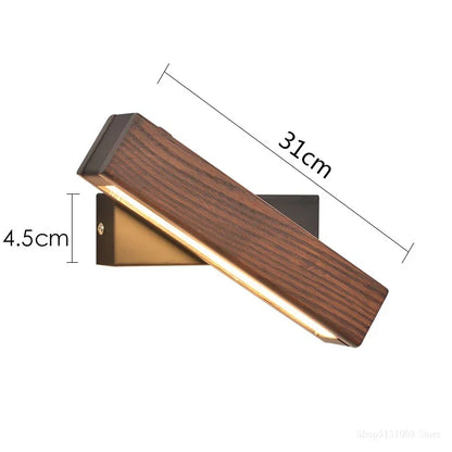 Nordlys wooden wall lamp – warm light in Nordic elegance