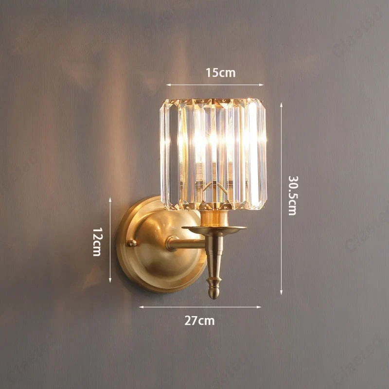 Crystal Glow Wall Lamp – exclusive elegance of crystal and gold