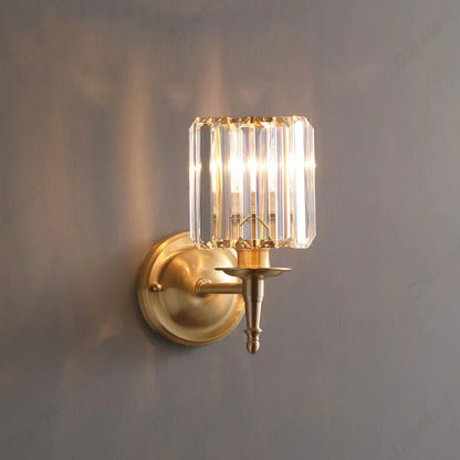 Crystal Glow Wall Lamp – exclusive elegance of crystal and gold