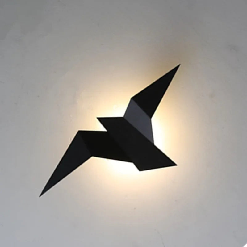 LED Wall Light Origami Bird – artistic light in a lightweight form