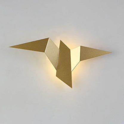 LED Wall Light Origami Bird – artistic light in a lightweight form
