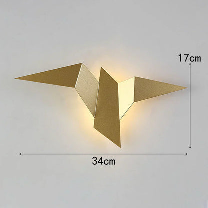 LED Wall Light Origami Bird – artistic light in a lightweight form