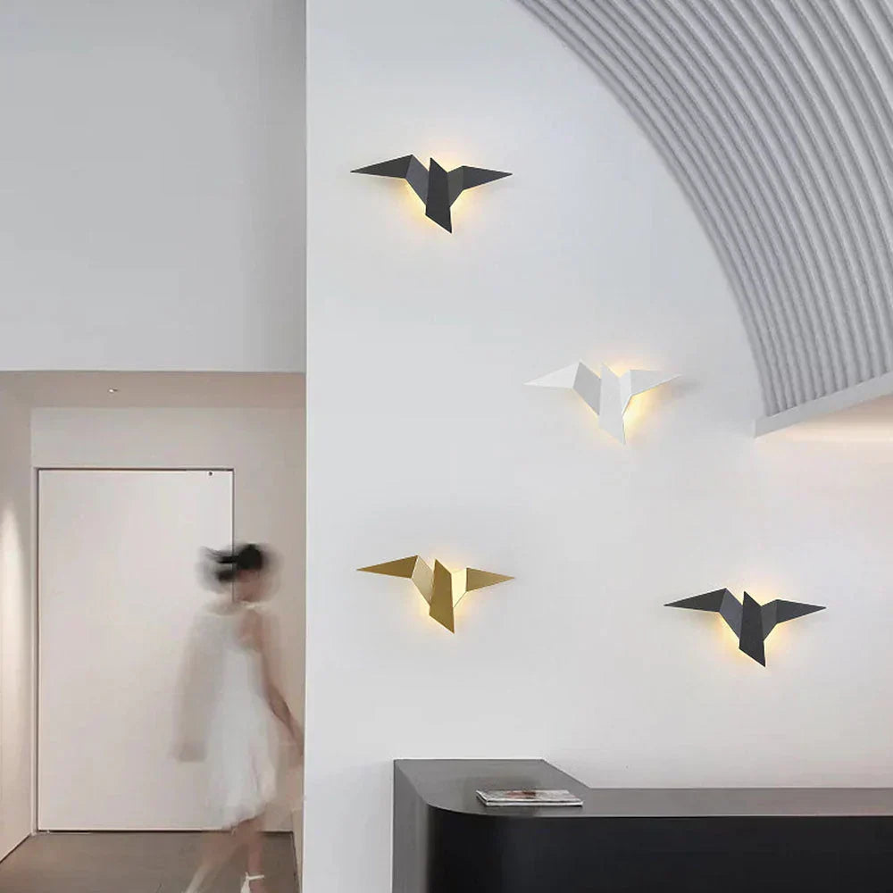 LED Wall Light Origami Bird – artistic light in a lightweight form