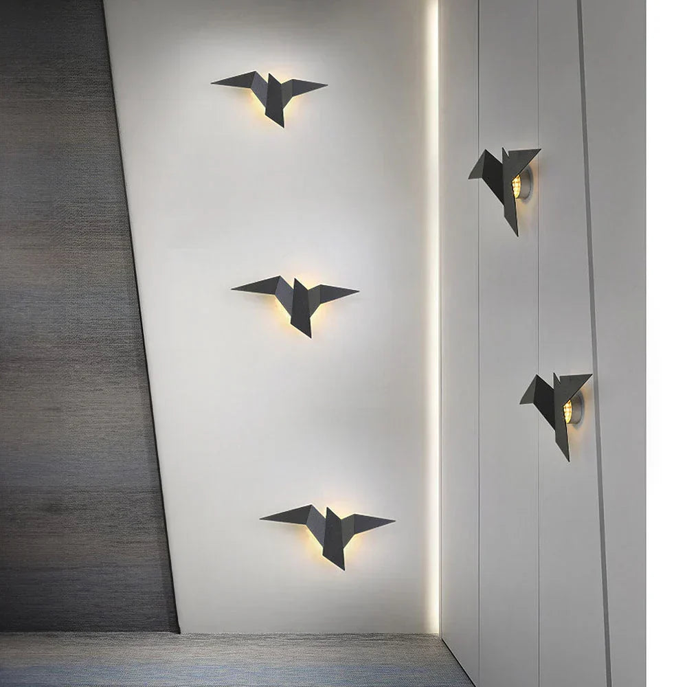 LED Wall Light Origami Bird – artistic light in a lightweight form
