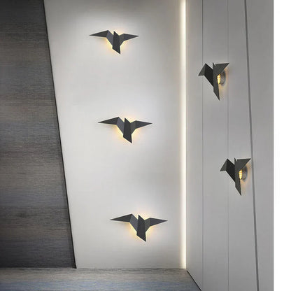 LED Wall Light Origami Bird – artistic light in a lightweight form
