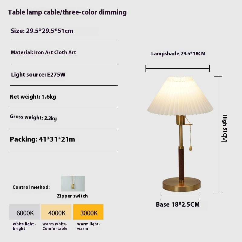 Luma Pleat – Elegancka Lampa Podłogowa z Plisowanym Abażurem