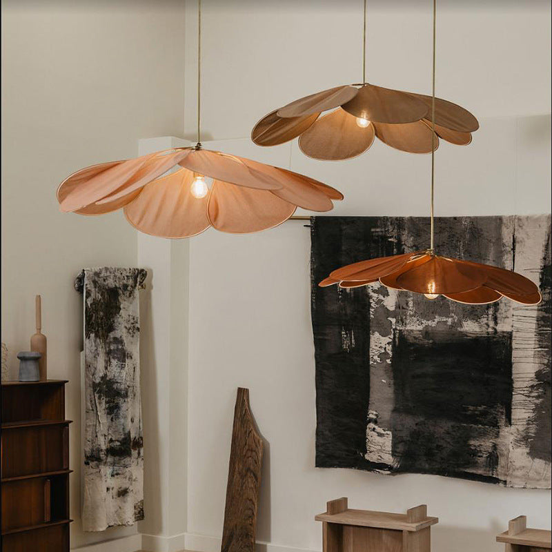 Luna Bloom – Artystyczna Lampa Wisząca w Kształcie Kwiatu