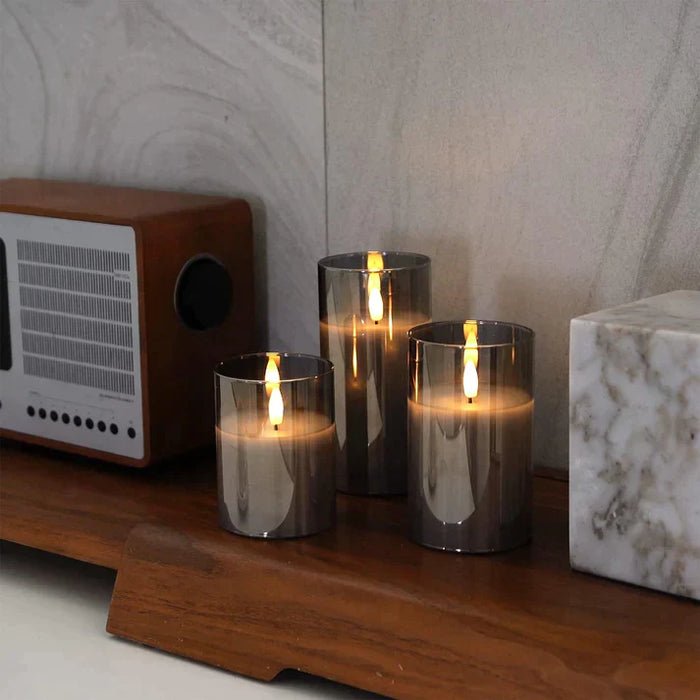 LumiFlame LED – a set of 3 elegant LED candles in a glass casing