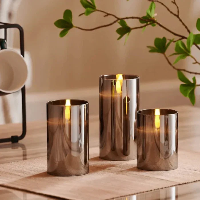 LumiFlame LED – a set of 3 elegant LED candles in a glass casing