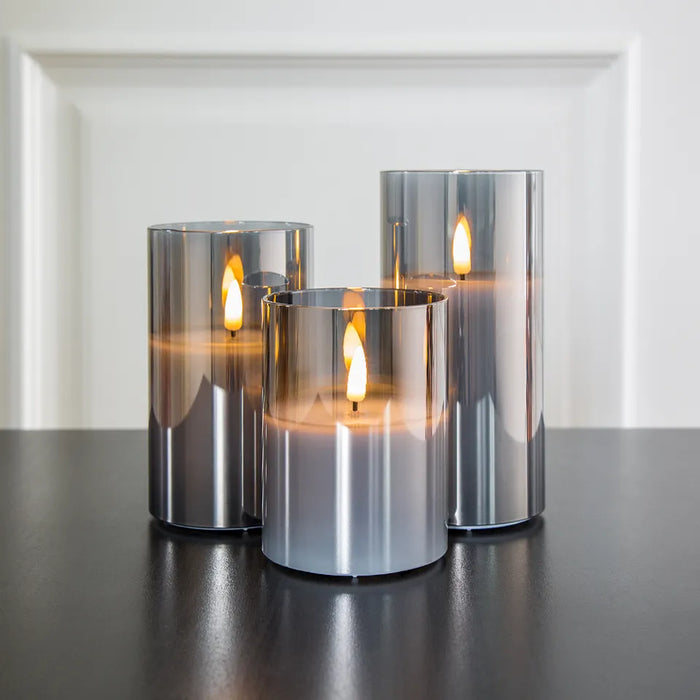 LumiFlame LED – a set of 3 elegant LED candles in a glass casing