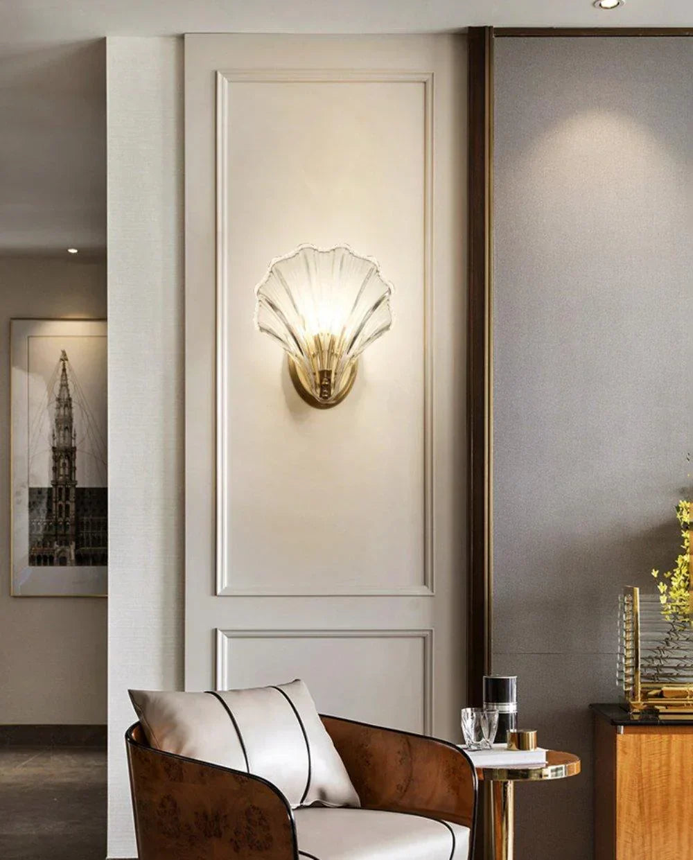 Pearl Shell Wall Lamp – sea-inspired elegance with warm light