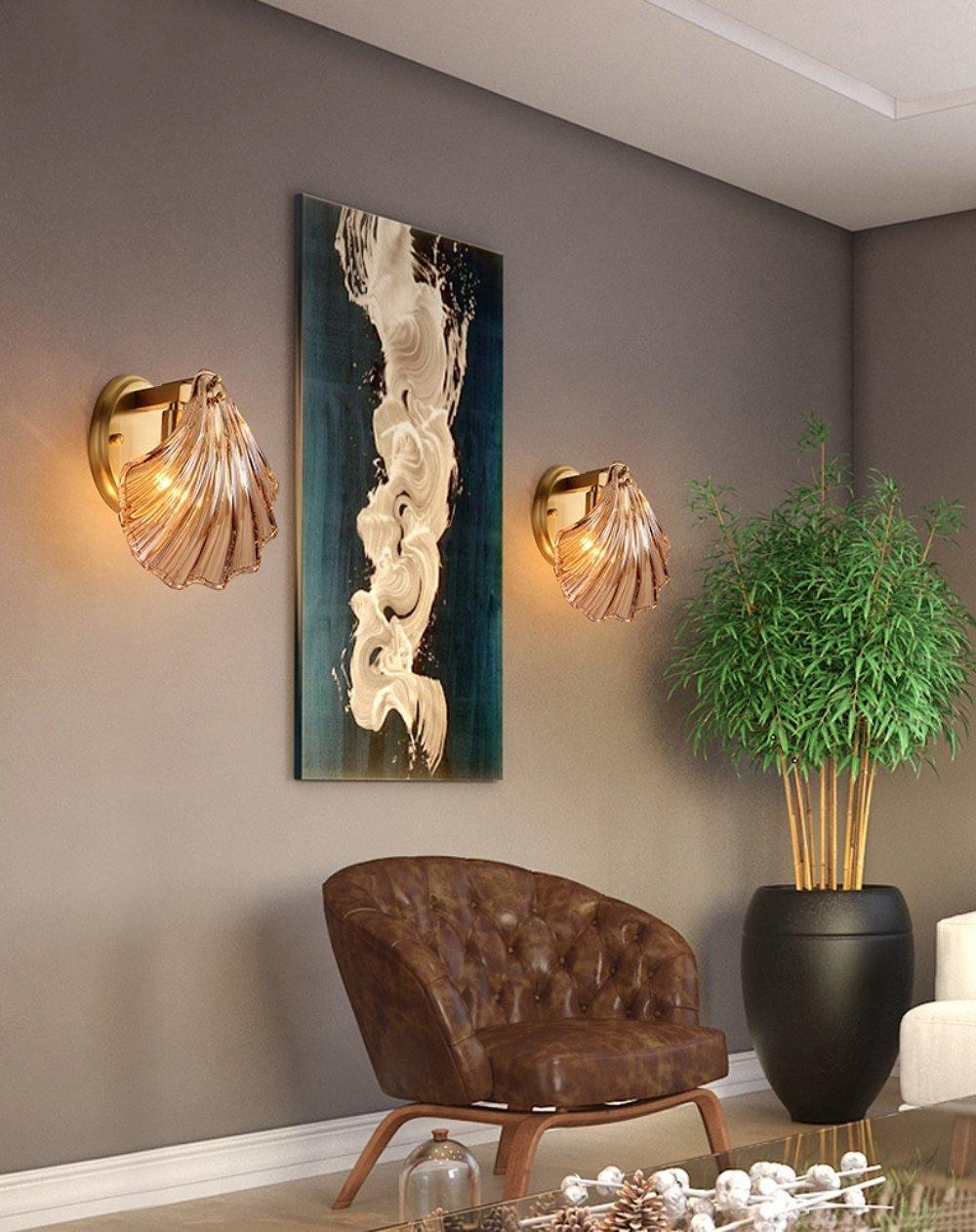 Pearl Shell Wall Lamp – sea-inspired elegance with warm light